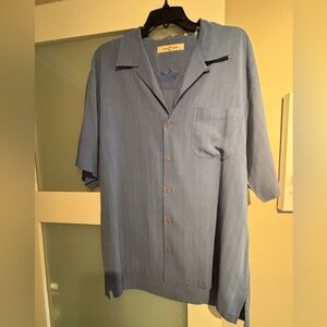 Tommy Bahama Blue Pineapple Embroidered Short Sleeve Silk Shirt L